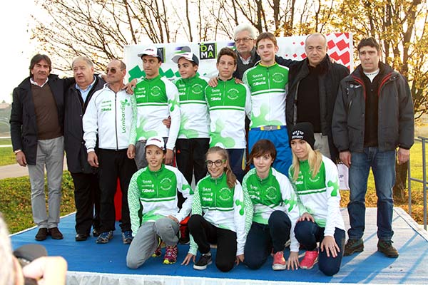 Tutti i neo Campioni Regionali Lombardi Ciclocross (Foto Kia)