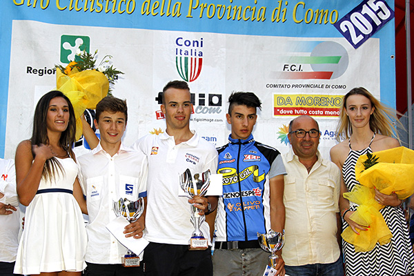 Da sx, Bagioli, Gazzoli e Fantinato, podio cronoprologo 67^ Giro Como (Foto Kia)