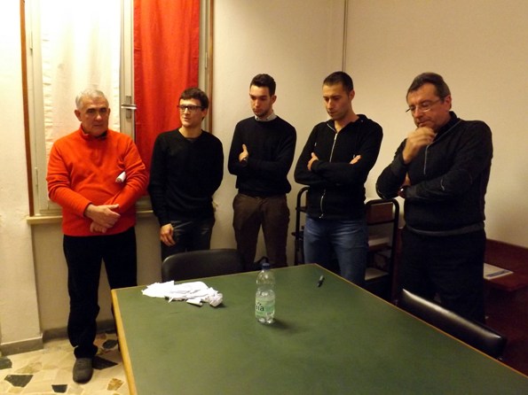 Il Consiglio FCI della provincia di Mantova col Presidente Armanini, primo a sinistra (Foto di Paolo Biondo)
