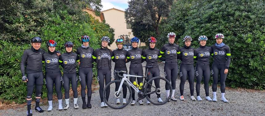 Piacenza – Ciclismo femminile, Bft Burzoni 02 Team Pink cat. donne Juniores al via