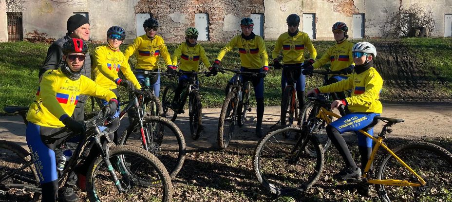 Cassano Magnago (Varese) – V.C. Cassano Magnago 1992 : Tombolata e Panettonata sociale per lo scambio degli auguri Natalizi e indirizzarli anche a tuti gli Sportivi