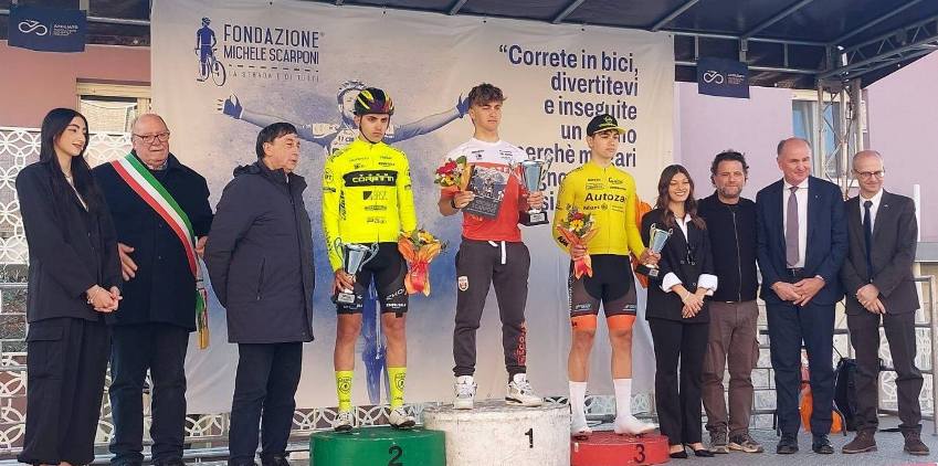 Castelraimondo (Macerata) – 1 giornata della due giorni di Michele Scarponi : Vince Tommaso Cingolani (Ekotec Zero 24) – Collaborazione tecnica di Marina Zancan