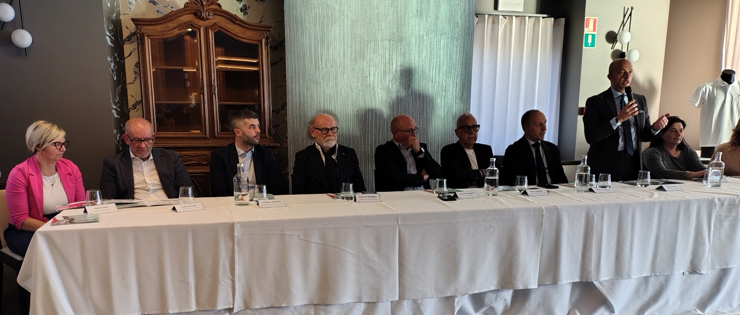 Pettenasco (Novara) – Donne Open : 1° Giro della Castellania-1° Trofeo Justine Mattera-Campionato Regionale Piemontese Donne Juniores