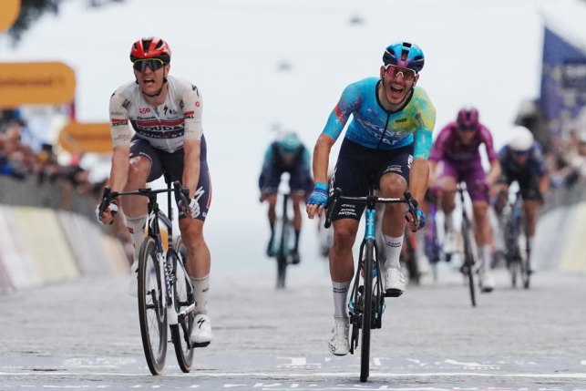 Napoli – 109° Giro D’Italia 6° tappa arrivo a Napoli : Davide Ballerini “Super numero Unoooooooooo”