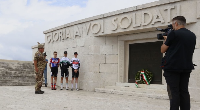 Monte Grappa (Vicenza) – Lo svizzero Nicola Zumsteg (Biesse Carrera-Premac) in solitaria sul Monte Grappa